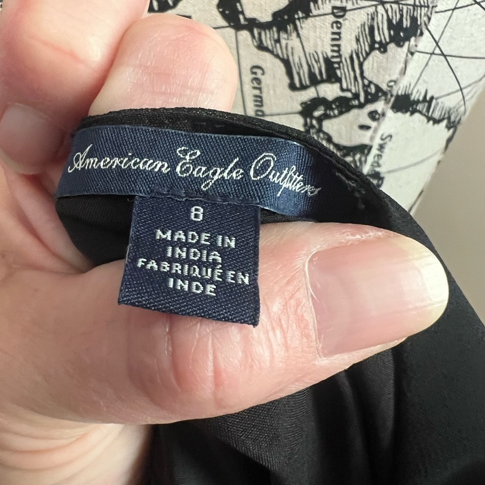Anerican Eagle Sleeveless Little Black Dress - Picture 8 of 9